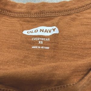Burnt Orange Old Navy T-shirt